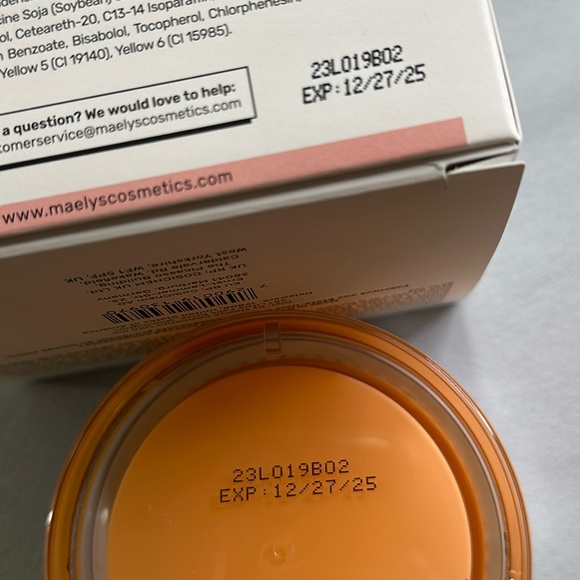 🛁 MAËLYS COSMETICS | B-SLEEK OUTER THIGH STRETCH MARK CREAM - Picture 4 of 8